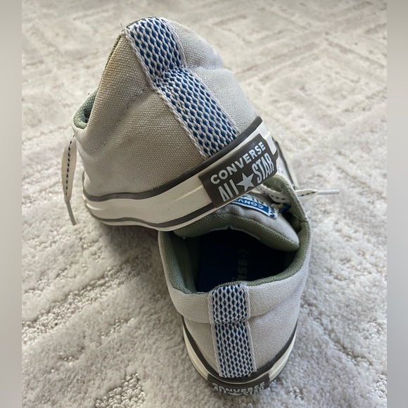 Boy slip on converse shoes - Picture 3 of 5